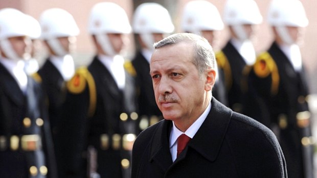 Recep Tayyip Erdogan acusou a França de ter cometido o genocídio na Argélia