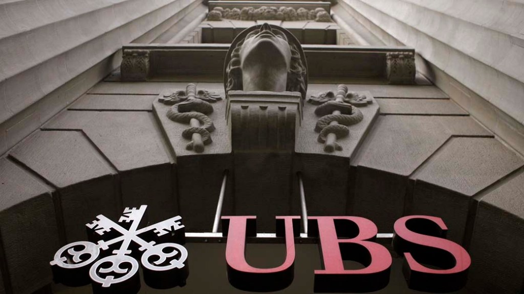 Logo do banco suíço UBS em Zurique, Suíça