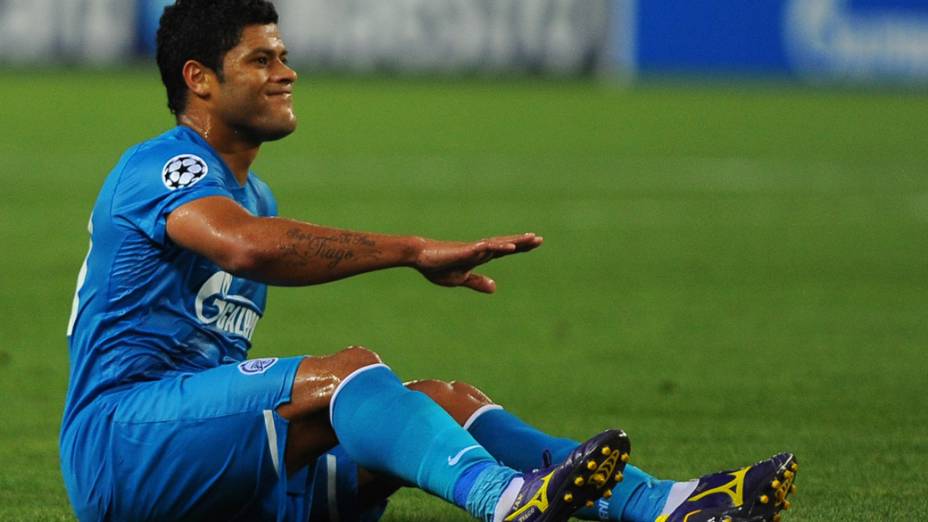 Brasileiro Hulk, do Zenit, em partida contra o Málaga, válida pela primeira rodada da Liga dos Campeões da UEFA