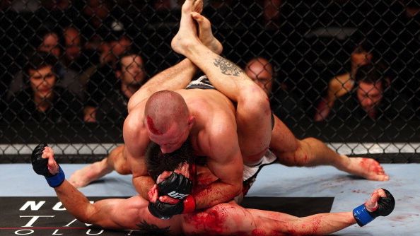 UFC 154: Georges St-Pierre contra Carlos Condit, em Montreal, no Canadá