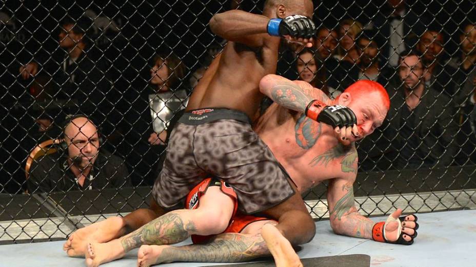 UFC 168: Chris Leben x Uriah Hall