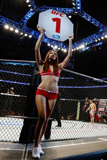 UFC 169, em Newark: a ring girl Vanessa Hanson