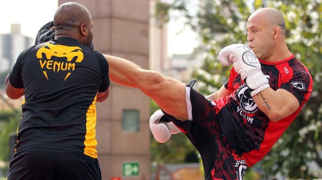 Wanderlei Silva durante treino aberto, em Minas Gerais