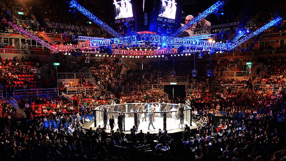 Arena HSBC lotada e o público, que vibrou com as lutas do UFC Rio III, realizada na Barra da Tijuca