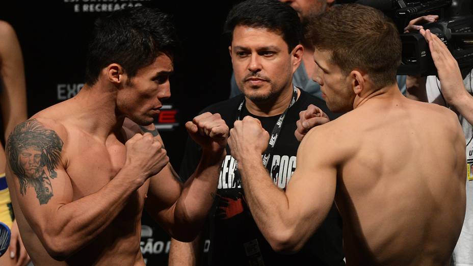 Diego Nunes e Nik Lentz durante pesagem do UFC São Paulo, no Ginásio do Ibirapuera