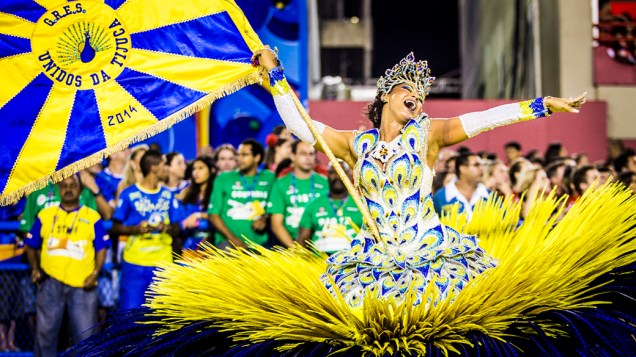 Escola de Samba Unidos da Tijuca durante Carnaval Rio de Janeiro 2014 com o enredo "Acelera Tijuca!", que homenageou Ayrton Senna