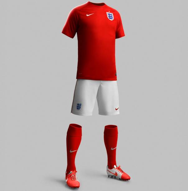 Novo uniforme da seleção inglesa para a Copa do Mundo de 2014, fabricado pela Nike