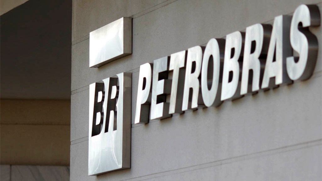 Para acertar suas contas a Petrobras está vendendo ativos