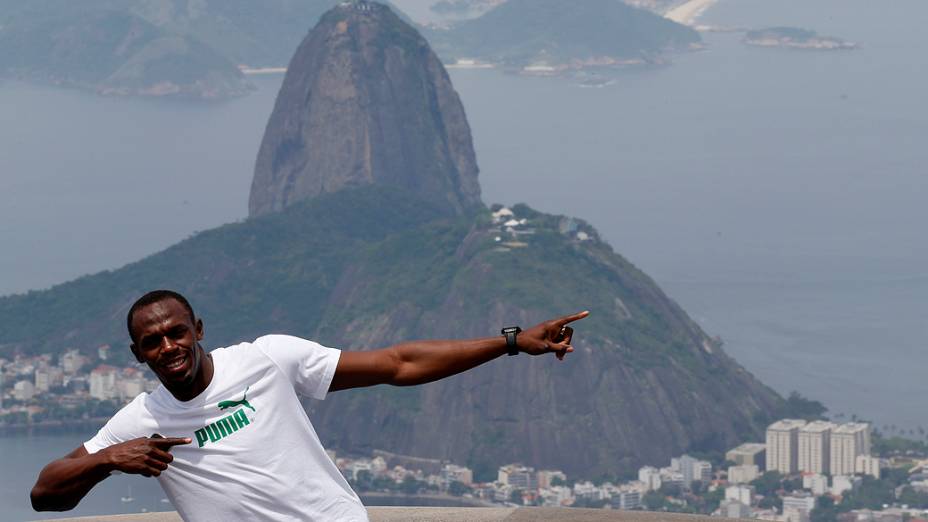 Usain Bolt visitou o Cristo Redentor durante sua passagem pelo Rio, em outubro do ano passado