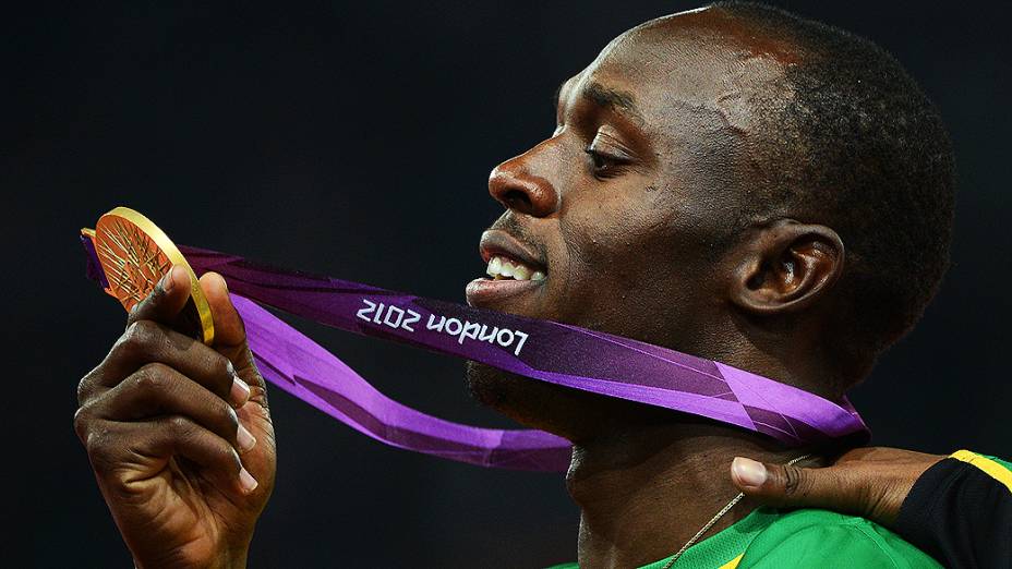 Usain Bolt leva o ouro nos 200m em Londres