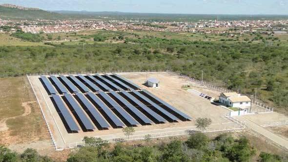 Usina solar de Tauá, da MPX, de Eike Batista, no Ceará