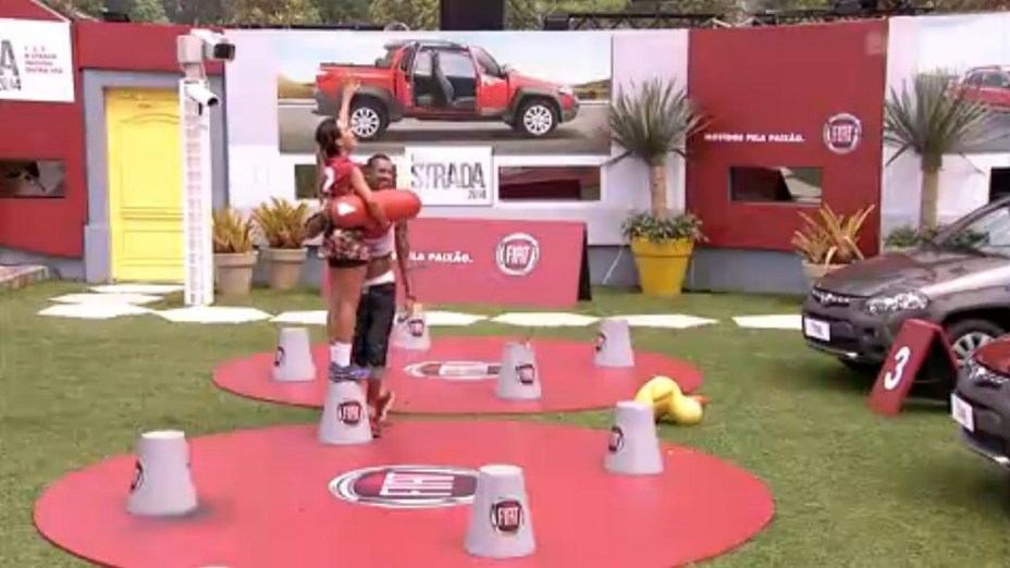 Valter desiste após mais de 15 horas e Letícia leva a liderança do BBB14