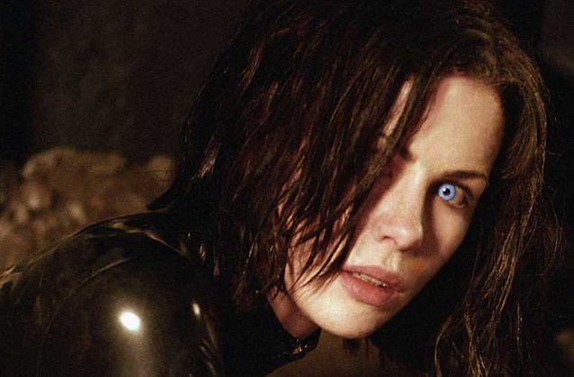 Kate Beckinsale em Anjos da Noite: A Evolução, de Len Wiseman, em 2006.