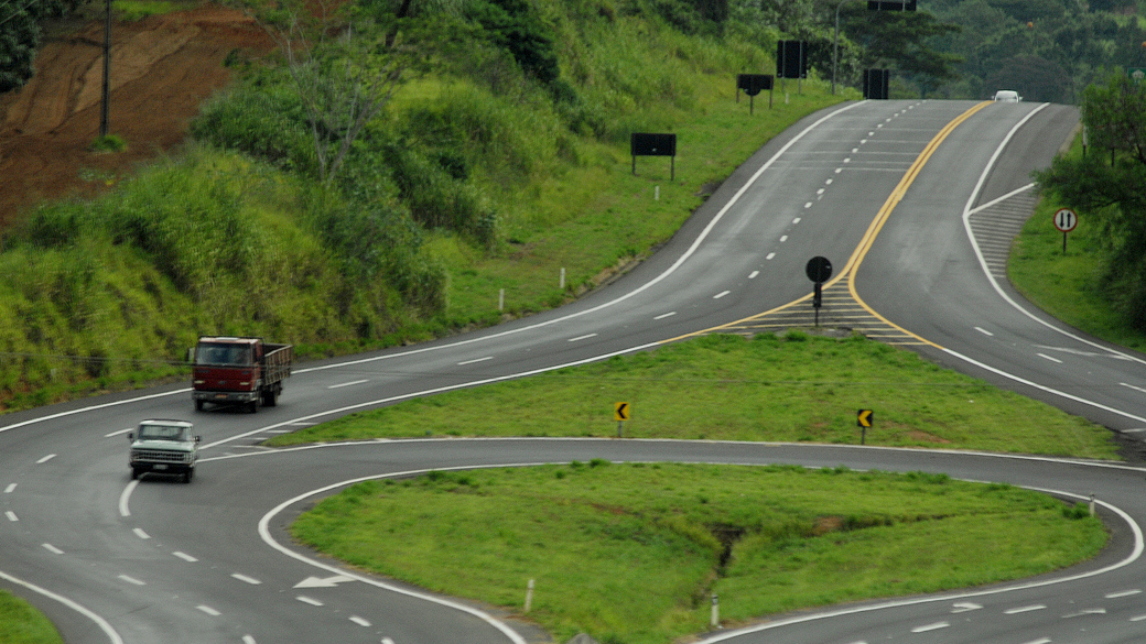 Rodovia na região noroeste de São Paulo