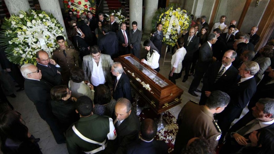 O corpo do ex-presidente Itamar Franco é velado no Palácio da Liberdade, Belo Horizonte