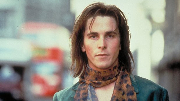 Christian Bale em <em>Velvet Goldmine</em>, de 1998