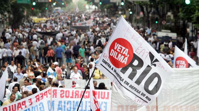 Movimentação antes do protesto Veta Dilma, no Rio de Janeiro