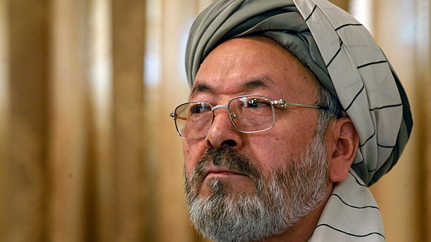 O segundo vice-presidente afegão, Karim Khalili, que escapou de um atentado na manhã desta quarta-feira.