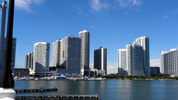 Miami, nos Estados Unidos, é um dos destinos preferidos dos brasileiros para compras