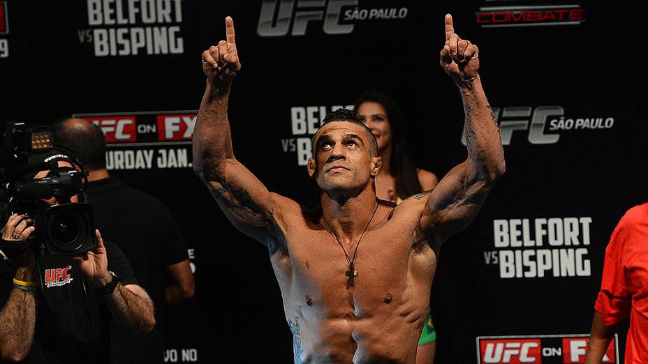 Vitor Belfort durante pesagem do UFC São Paulo, no Ginásio do Ibirapuera