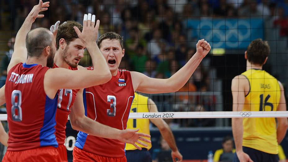 Brasil passa por cima da Rússia e está na final do vôlei masculino