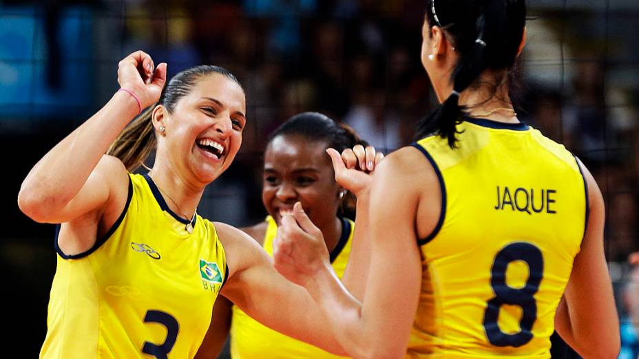 Brasil vence o Japão na semifinal do vôlei feminino, em 09/08/2012