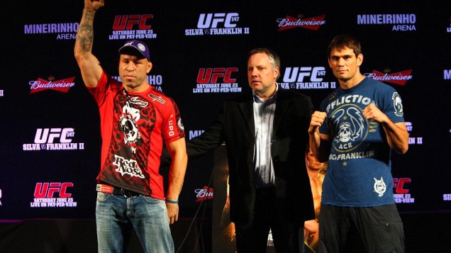 Wanderlei Silva (à esq.) e Rich Franklin (à dir) na coletiva do UFC 147