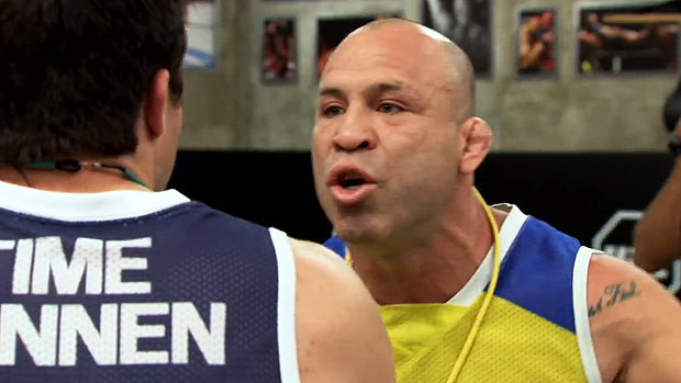 Wanderlei Silva e Chael Sonnen brigaram no TUF Brasil 3: bronca e mau exemplo