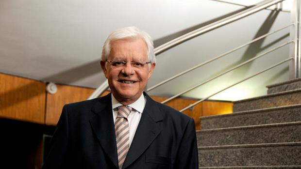Wellington Moreira Franco, ministro da Secretaria de Aviação Civil