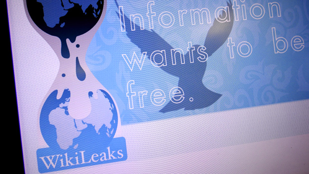 O grupo de hackers Anonymous defende o WikiLeaks