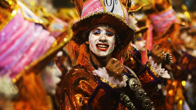 Desfile da X-9 Paulistana no primeiro dia do Carnaval de São Paulo