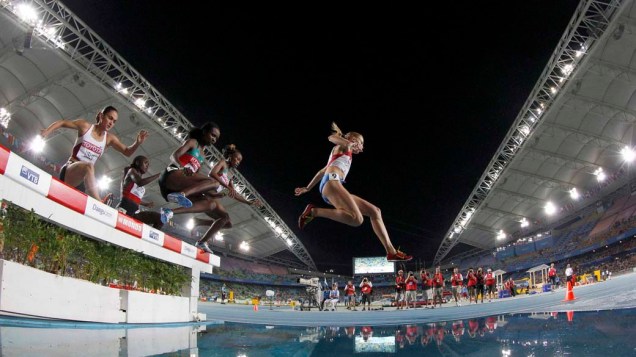 A russa Yuliya Zaripova durante a prova dos 3.000 metros com obstáculos no Mundial de Atletismo em Daegu, Coreia do Sul