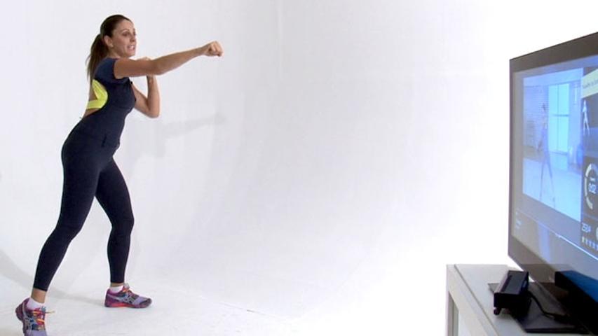 Personal trainer avalia os exercícios do Kinect Fitness