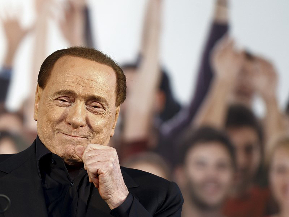 Berlusconi durante evento na Itália