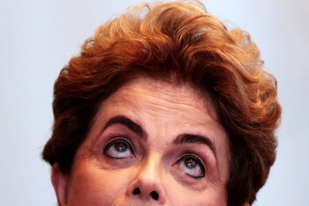 A presidente da República afastada, Dilma Rousseff durante entrevista coletiva em Brasília (DF) - 14/06/2016