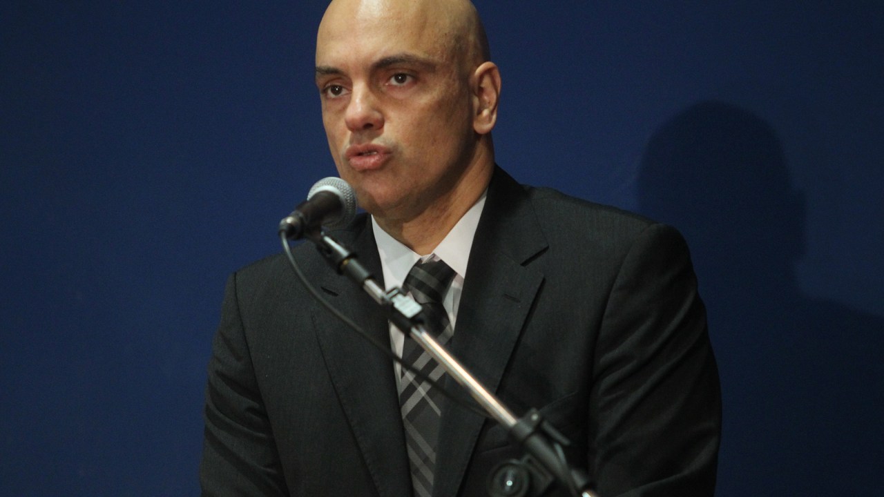 O ministro da Justiça, Alexandre de Moraes, concede entrevista coletiva na sede da Polícia Federal, a respeito da Operação Boca Livre