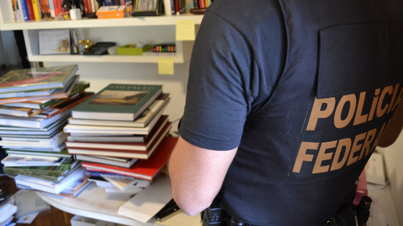 Polícia Federal deflagra a Operação Boca Livre, que investiga fraudes por meio da Lei Rouanet
