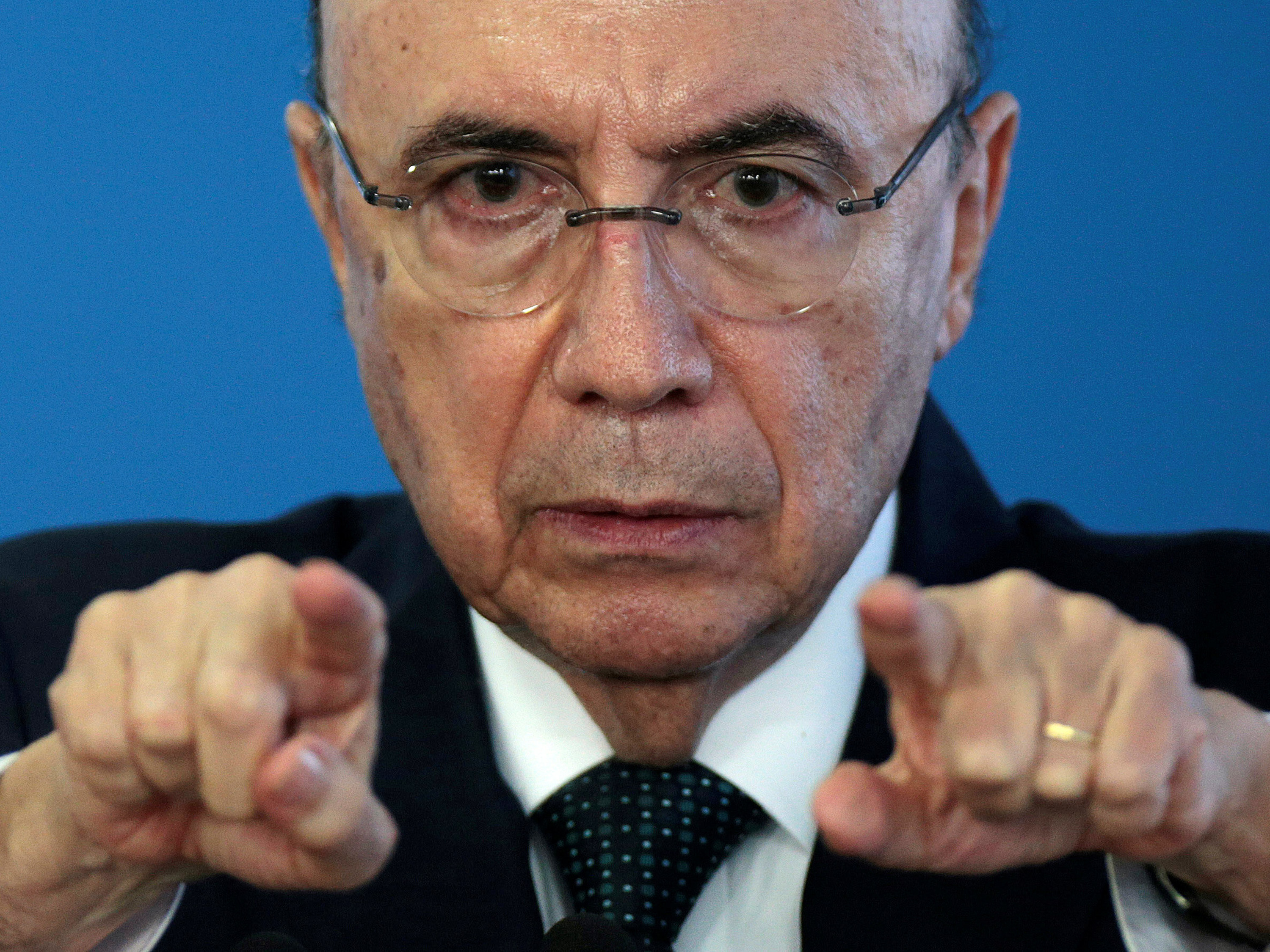 Proposta defendida pelo ministro da Fazenda, Henrique Meirelles, preserva a destinação de recursos constitucionais para as áreas de Saúde e Educação, segundo a avaliação de pessoas ligadas a Temer