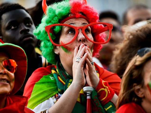 Torcida durante partida entre Portugal e País de Gales, válida pelas semifinais da Eurocopa 2016, realizada no Stade de Lyon, na França - 06/07/2016