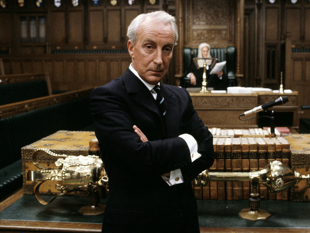 Ian Richardson protagonizou a versão britânica da série 'House of Cards'