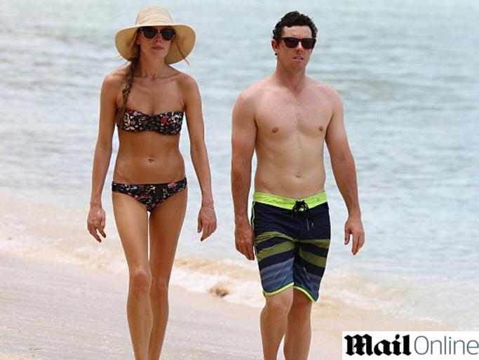 Fotos divulgadas pelo jornal britânico Daily Mail mostram Rory McIlroy e a namorada em Barbados, em abril