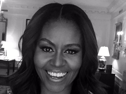A primeira-dama dos Estados Unidos, Michelle Obama, no aplicativo Snapchat