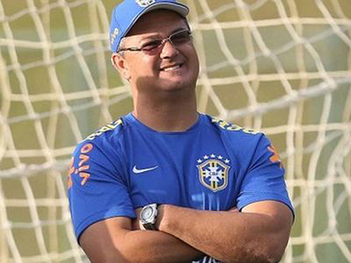 O técnico da seleção olímpica, Rogério Micale