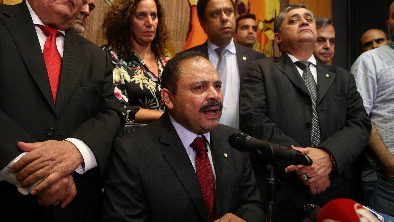 Presidente interino da Câmara dos Deputados, Waldir Maranhão (PP-MA) pode barrar a instalação da CPI da UNE