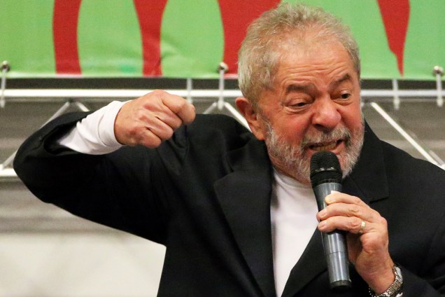 O ex-presidente Lula, durante Conferência nacional dos bancários em São Paulo (SP) - 29/07/2016