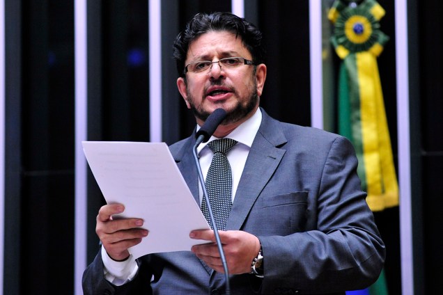 O deputado Fábio Ramalho (PMDB-MG) , discursa durante sessão de votação, para a escolha do novo presidente da Casa - 13/07/2016