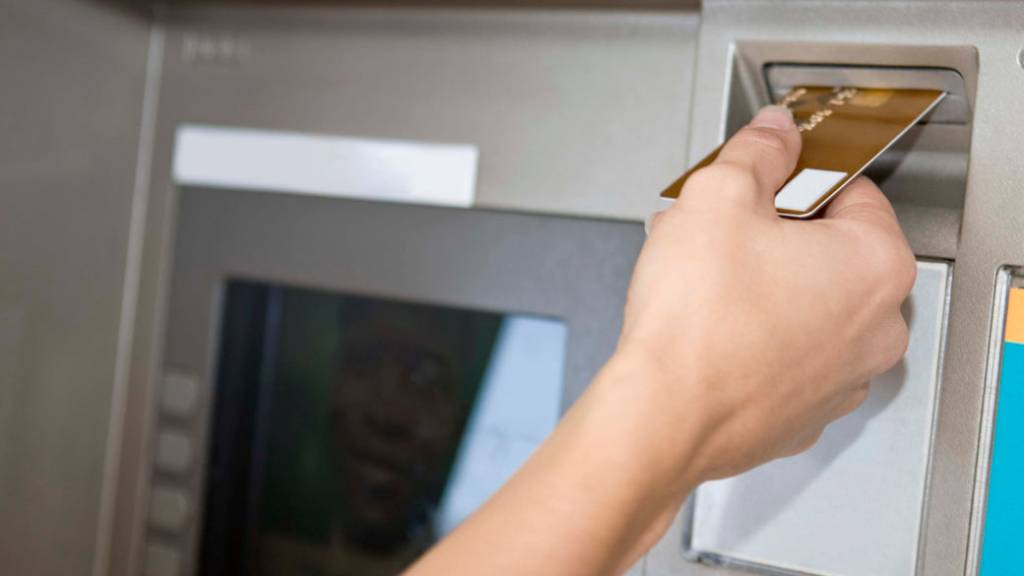 Bancos ainda têm R$ 5 bilhões em dinheiro esquecido que pode ser resgatado