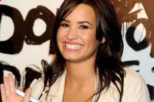 A cantora americana Demi Lovato