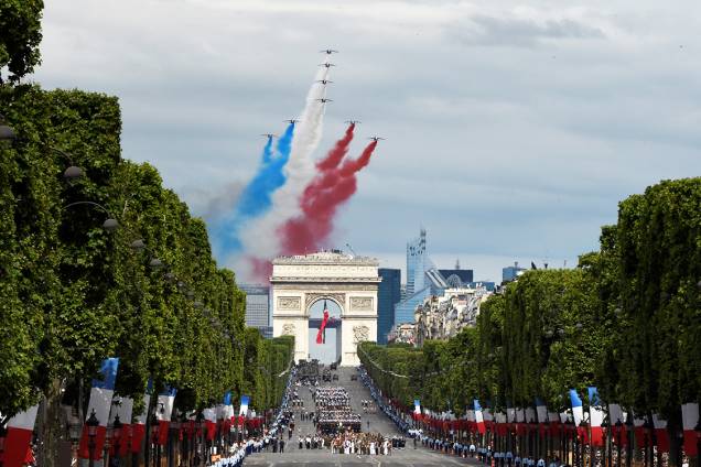 No dia 14 de julho, franceses comemoram o Dia da Bastilha