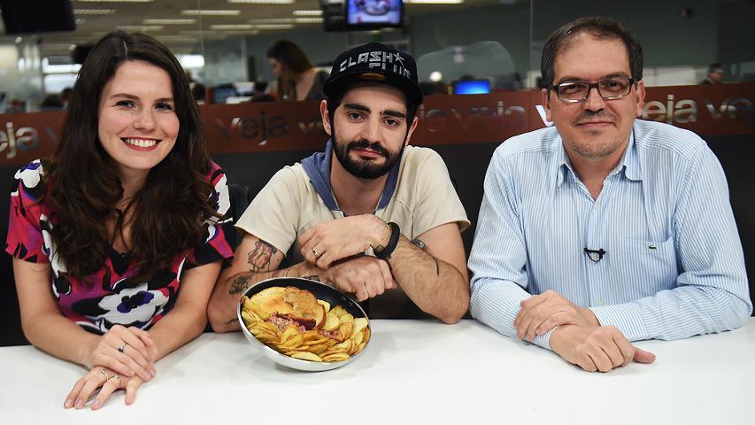 O homem bacon e seu bifão de boi picado